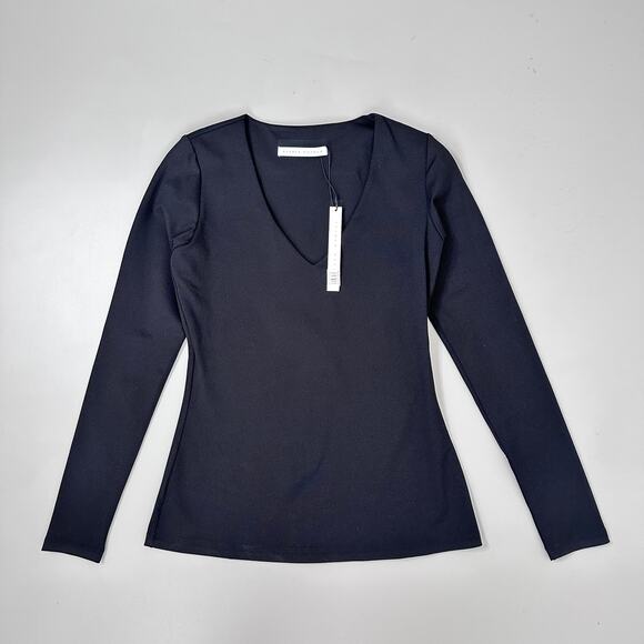 Susana Monaco Essential V-Neck Long Sleeve Top in Black - Picture 4 of 8